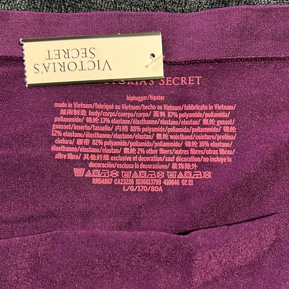 🆕Victoria’s Secret Hiphugger Underwear - Picture 2 of 10
